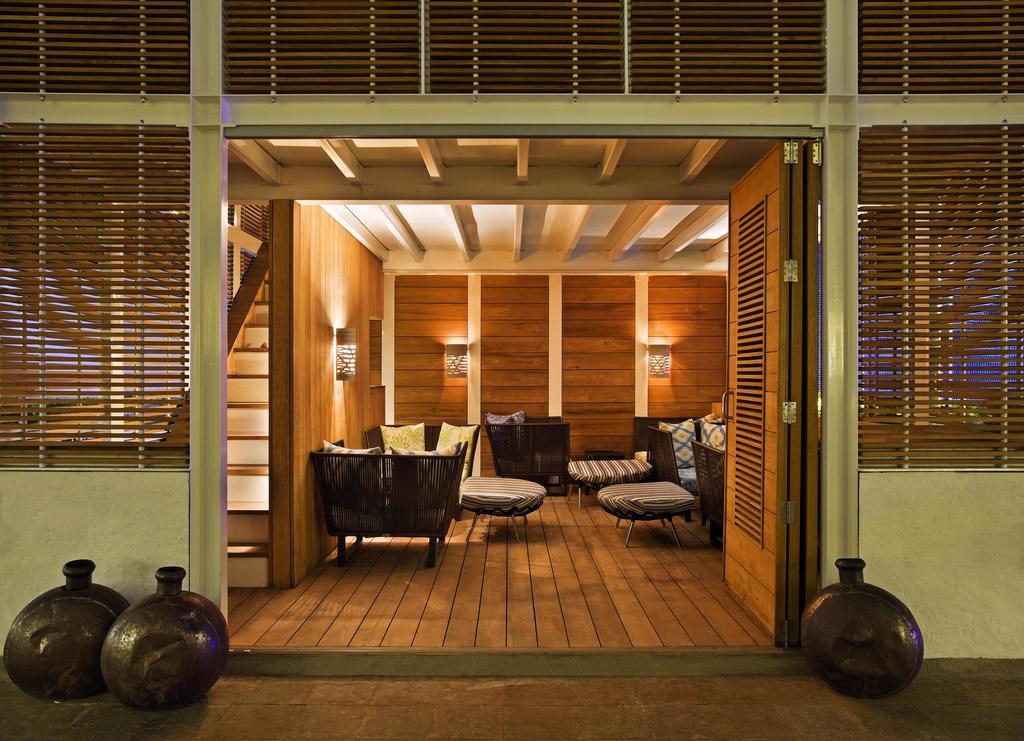 더 파크 방갈로르 벵갈루루 외부 사진 The interior of a suite at the Mandarin Oriental, Munich